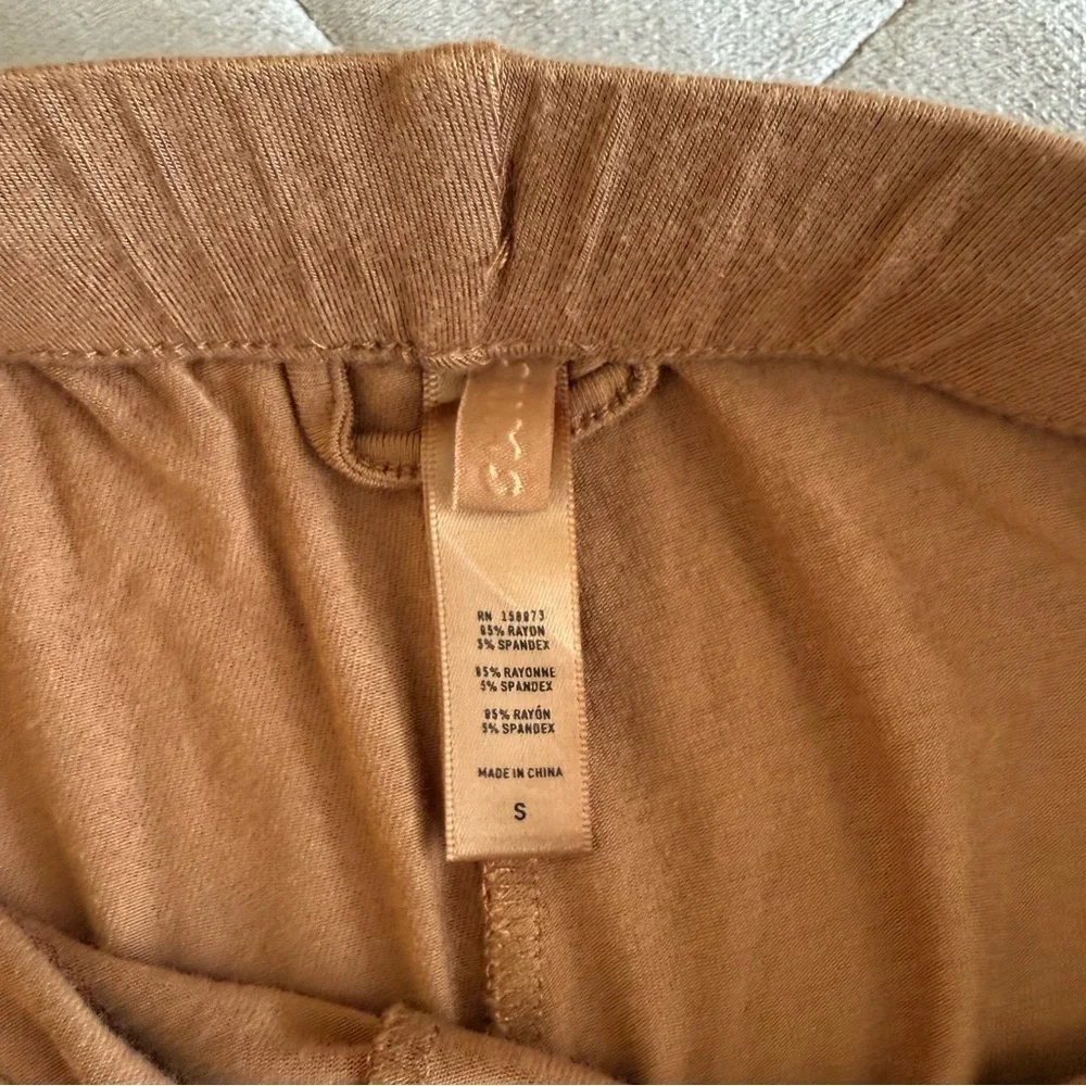 SKIMS SLEEP SHORT Camel Women’s Size Small